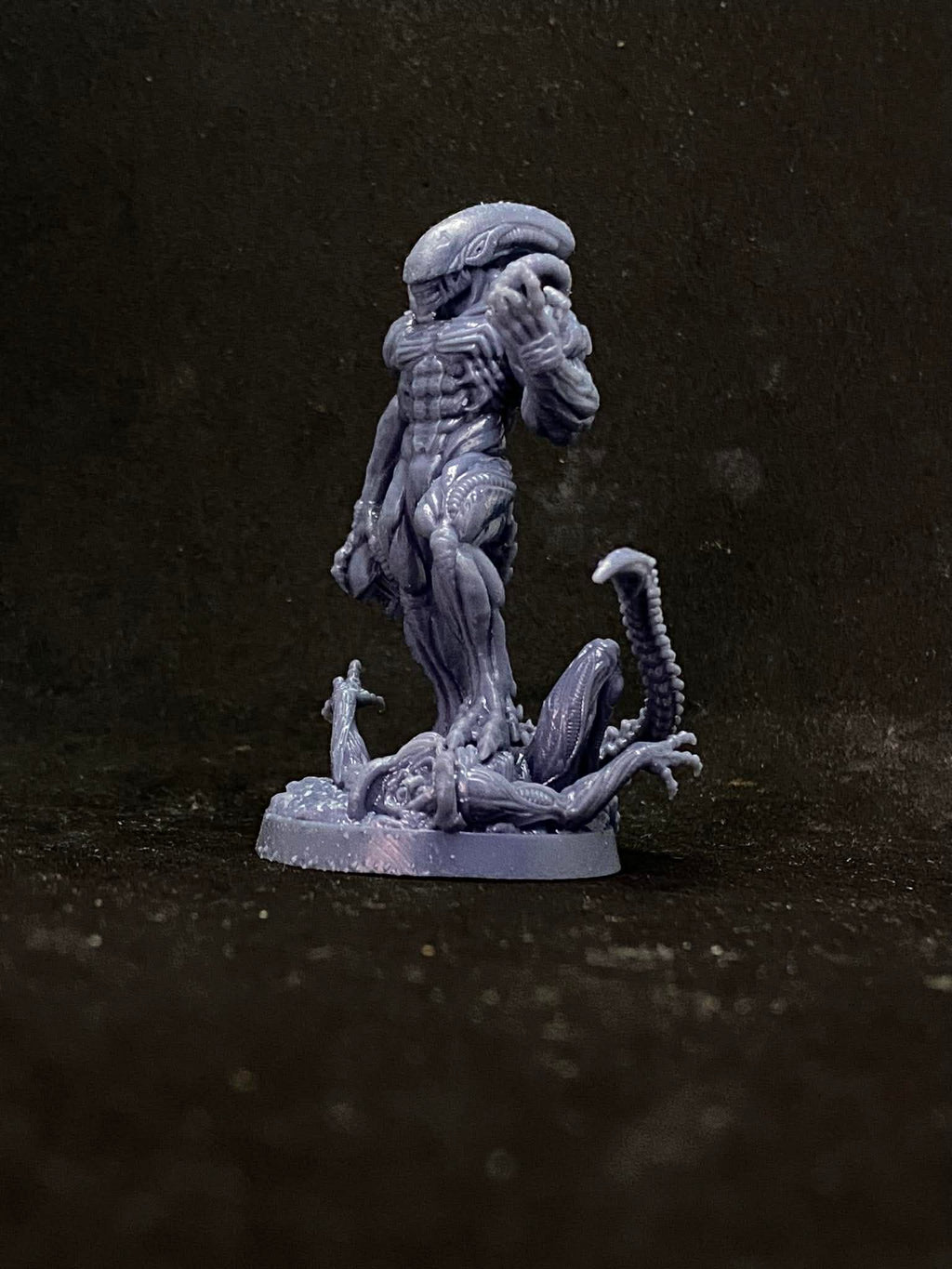 Alien Symbiote Xenomorph Miniature Papsikels Resin Figure