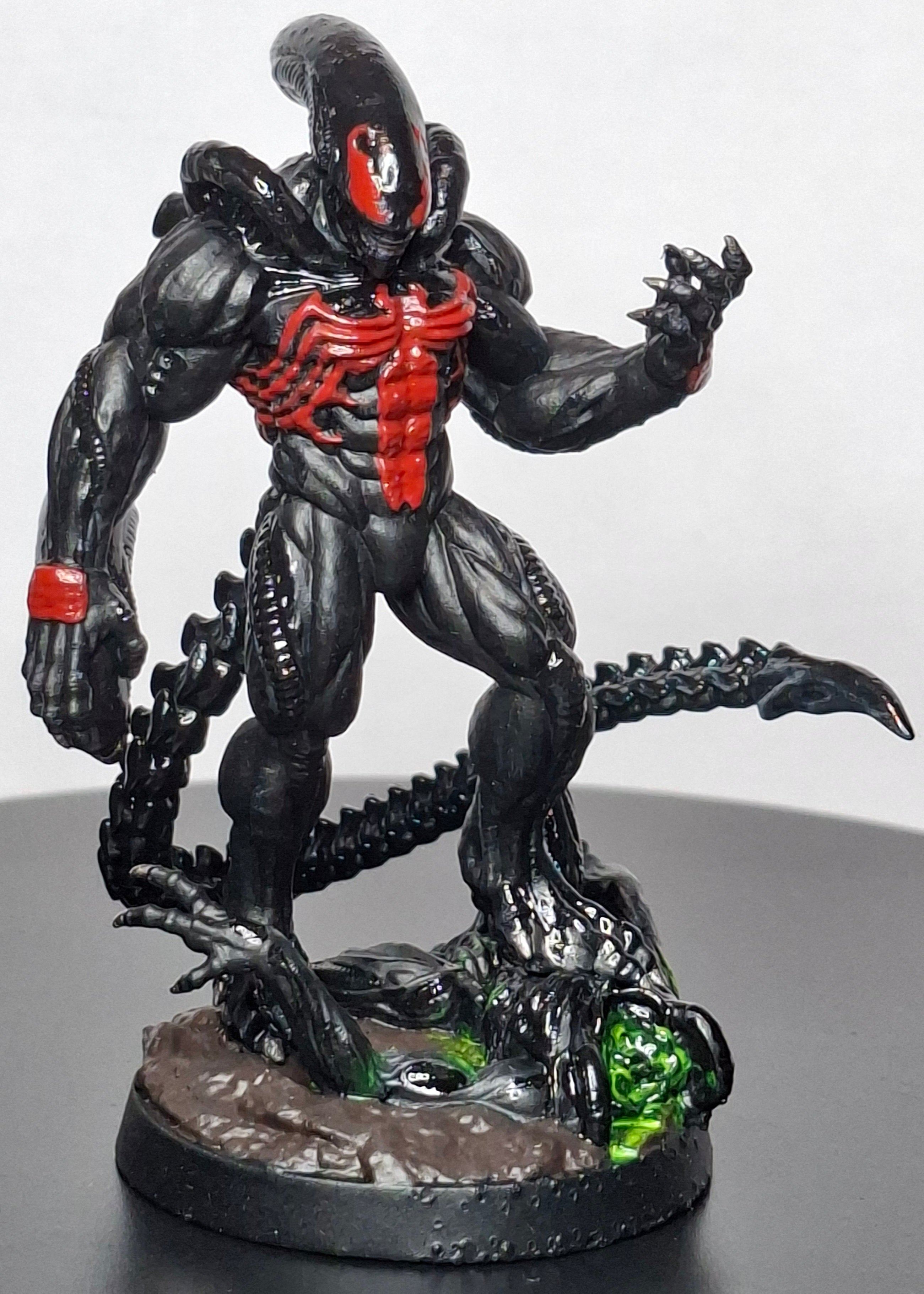 Alien Symbiote Xenomorph Miniature Papsikels Resin Figure