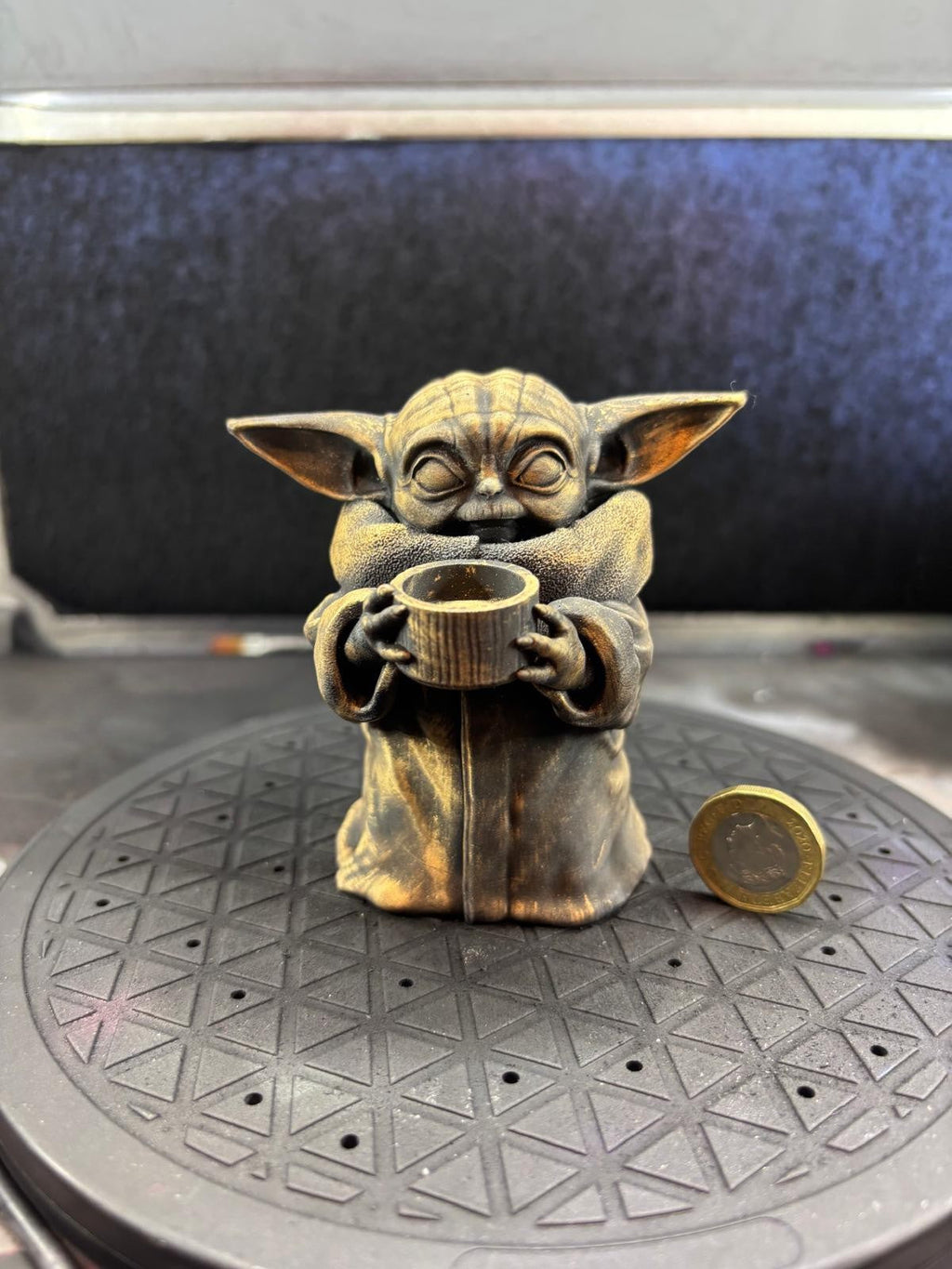 Grogu Baby Yoda Statue Mandalorian Resin Figure Star Wars Display Model 150mm