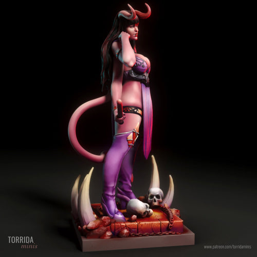 Amaris | Pin-Up Statue Fan Art Miniature Unpainted | Torrida Minis