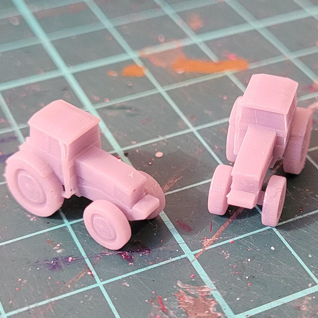 6mm (1:285) Modern Tractors