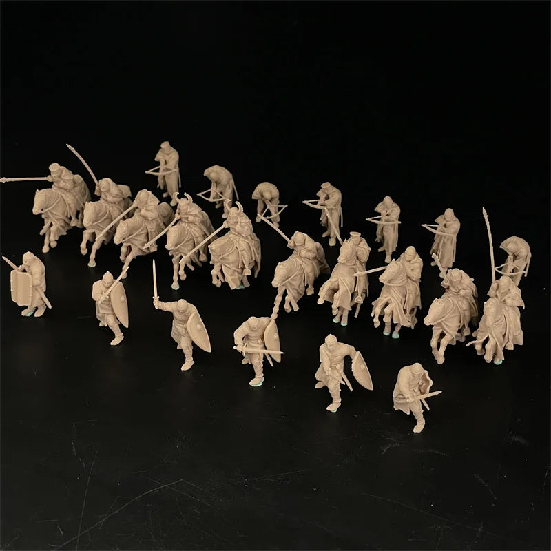 1/72 Scale Teutonic Order / Medieval Knight Cavalry & Crossbowman Resin Figure Set (23 Figures) - Battle of Tannenberg