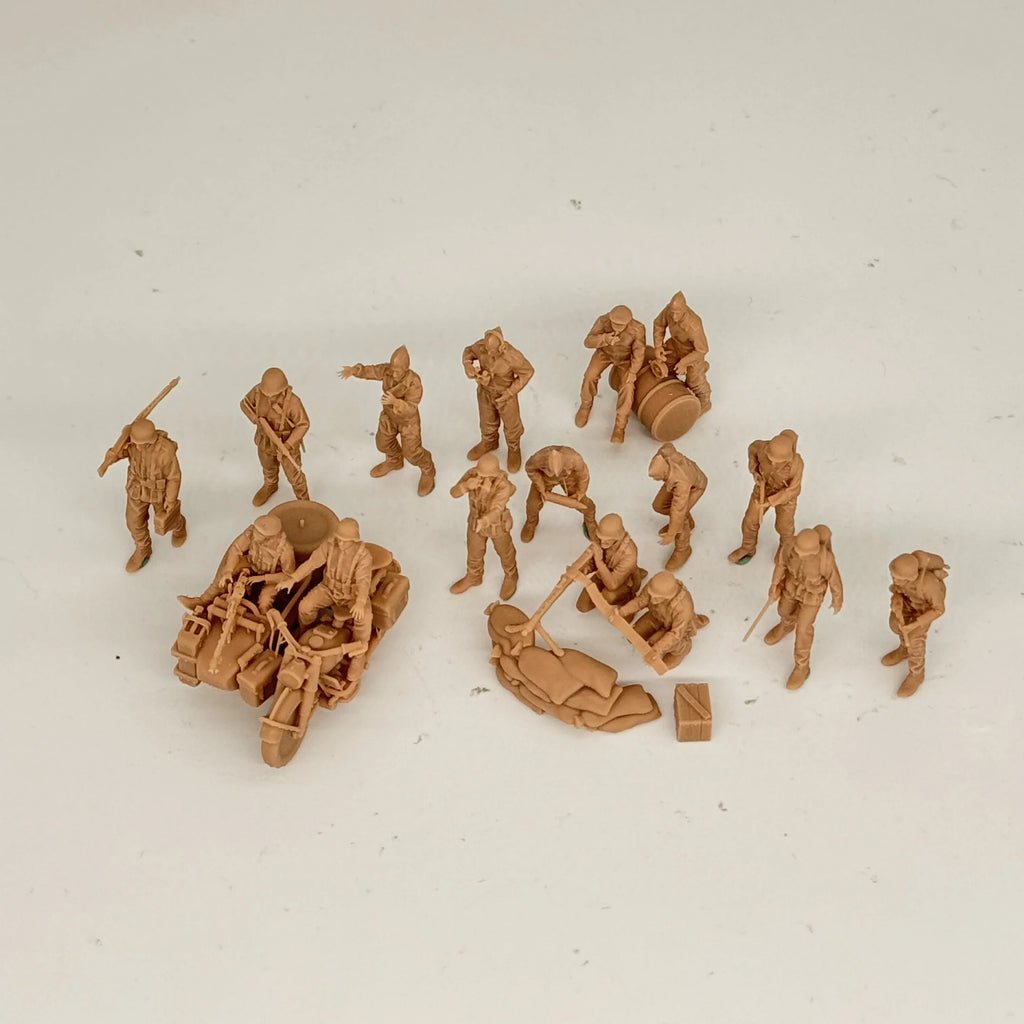 1/72 Scale German Panzergrenadier Combat Group Resin Figure Set (16 Figures) - Tiger Tank Support & Wargaming