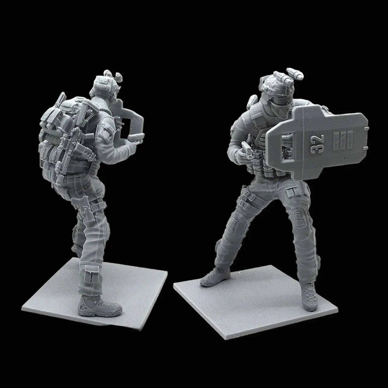 1/24 Scale (75mm) CQB Shield Breacher Resin Figure Kit - Tactical Entry Specialist Miniature
