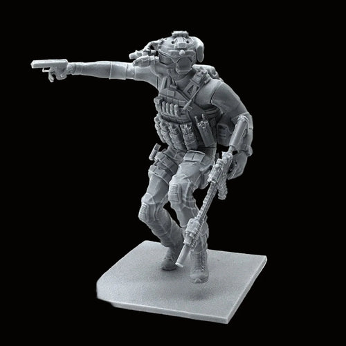 1/24 Scale US Navy SEAL Operator Resin Figure Kit - Dynamic CQB Pistol Action Miniature