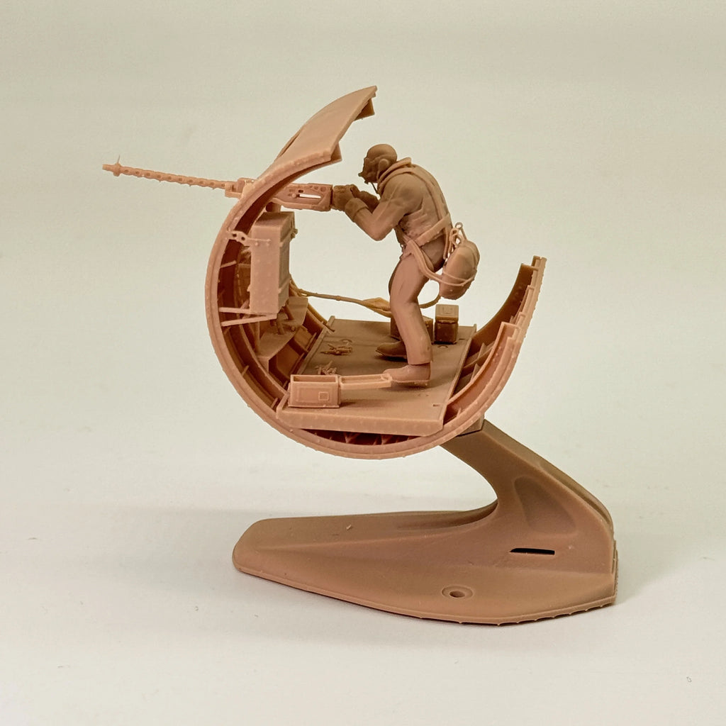 1/48 & 1/72 Scale WWII B-17 Flying Fortress Gunner / Ball Turret Crew Resin Model Kit - B-17 Flying Fortress