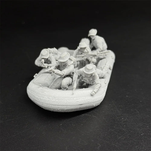 1/35 US Navy Seals (5 Fig) in ZODIAC Boat Resin Kit | Military Diorama