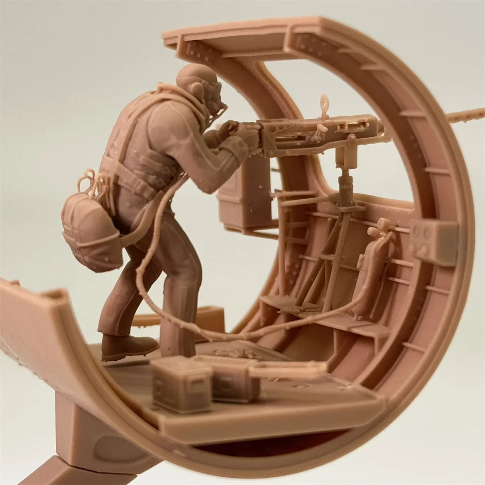 1/48 & 1/72 Scale WWII B-17 Flying Fortress Gunner / Ball Turret Crew Resin Model Kit - B-17 Flying Fortress