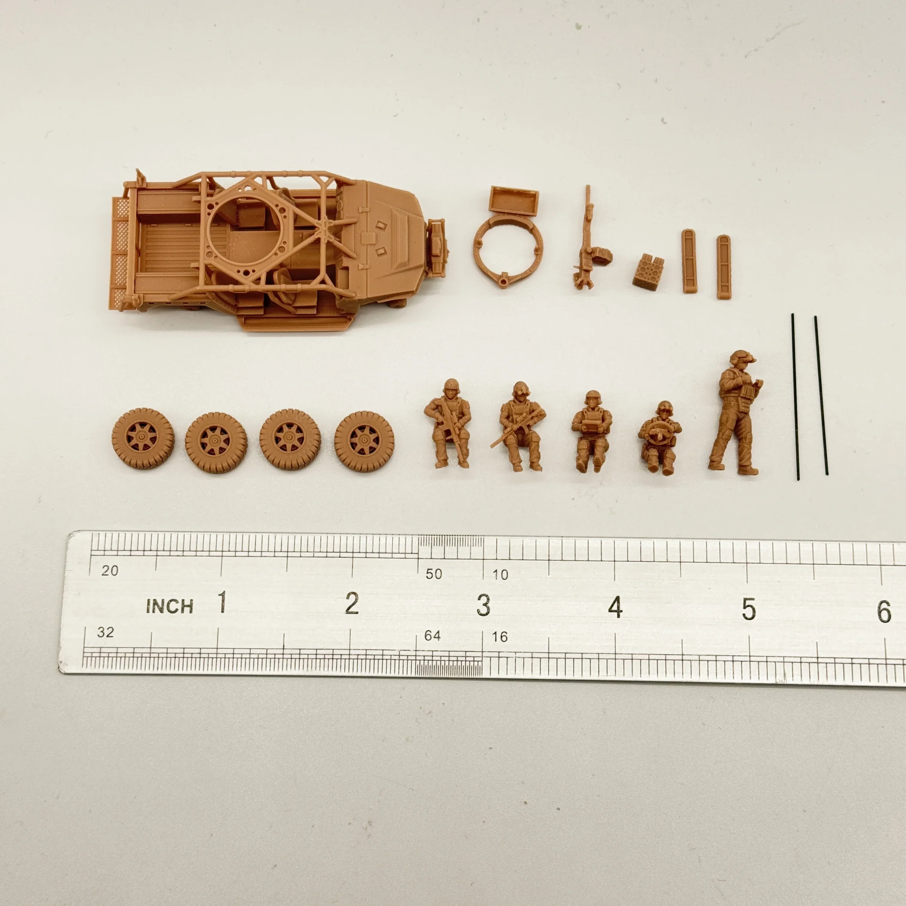 1/72 Scale DAGOR A1 Ultralight Tactical Assault Vehicle Resin Model Kit (5 Figures) - Modern Reconnaissance