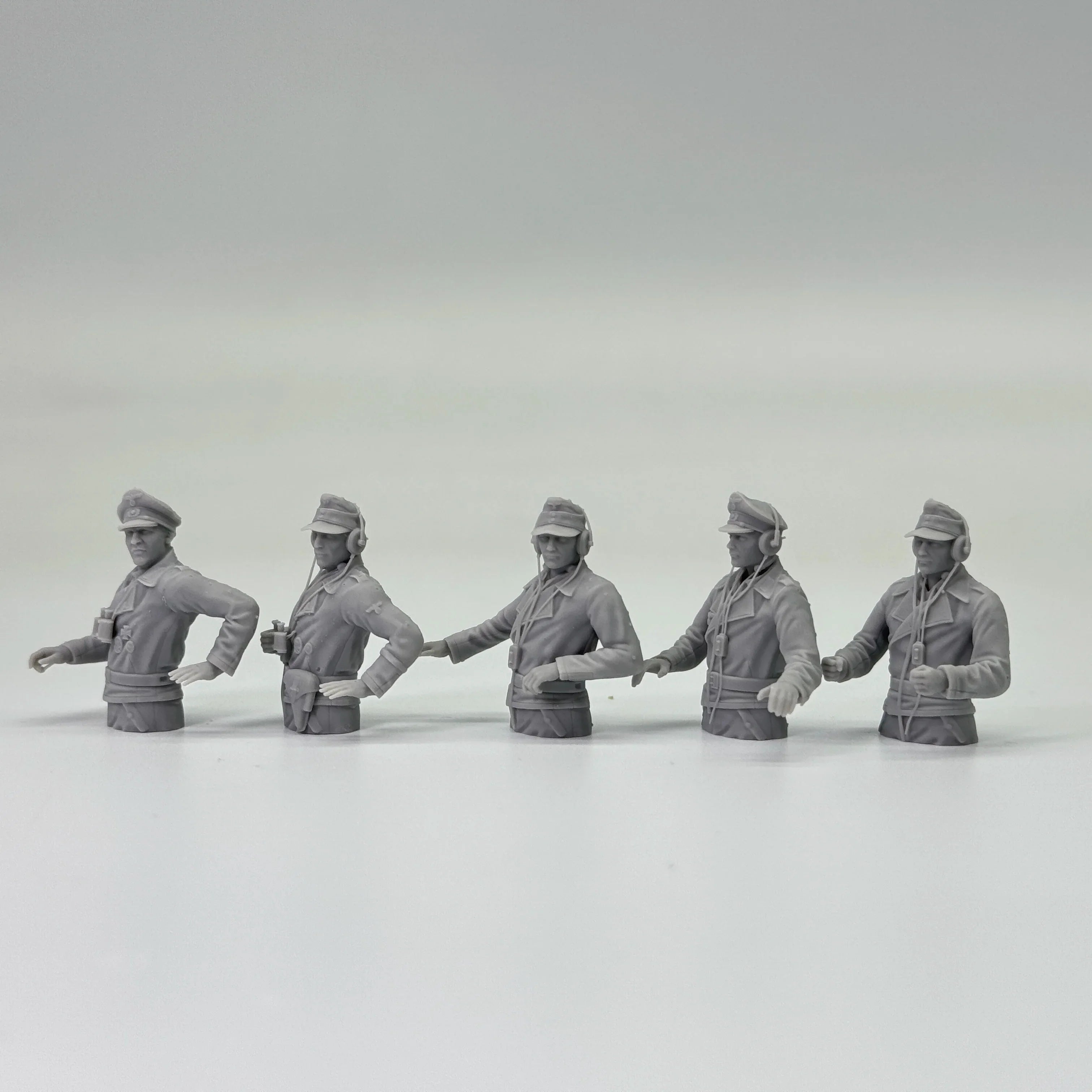 1/35 German Tank Commander Set (5 Fig) Resin Kit | Full/Half Body Vers.