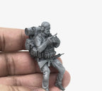 1/35 US Navy SEAL Resin Kit | Soldier Resting & Eating Diorama Figure