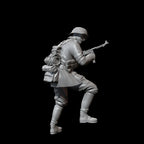 1/35 Scale WWII German Infantry SMG Gunner Resin Figure Kit - Urban Combat Miniature
