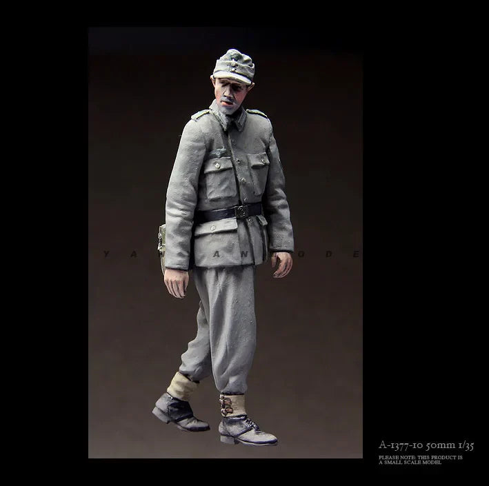 1/35 50mm Resin Soldier model kits figure colorless and self-assembled A-1377