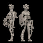 1/24 Scale (75mm) Modern Female Operator Resin Figure Kit - Tactical Specialist Miniature