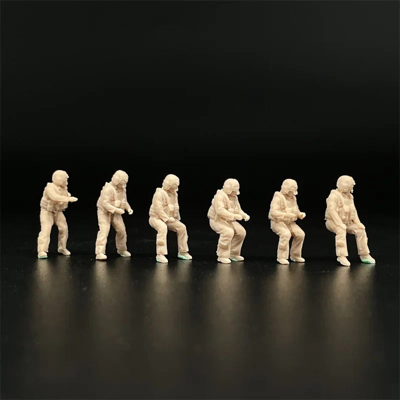 1/72 Scale US Black Hawk Helicopter Pilot & Door Gunner Resin Figure Set (6 Figures) - Modern Military Diorama