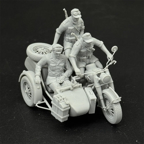 1/35 Scale WWII German Army Motorcycle Sidecar Crew