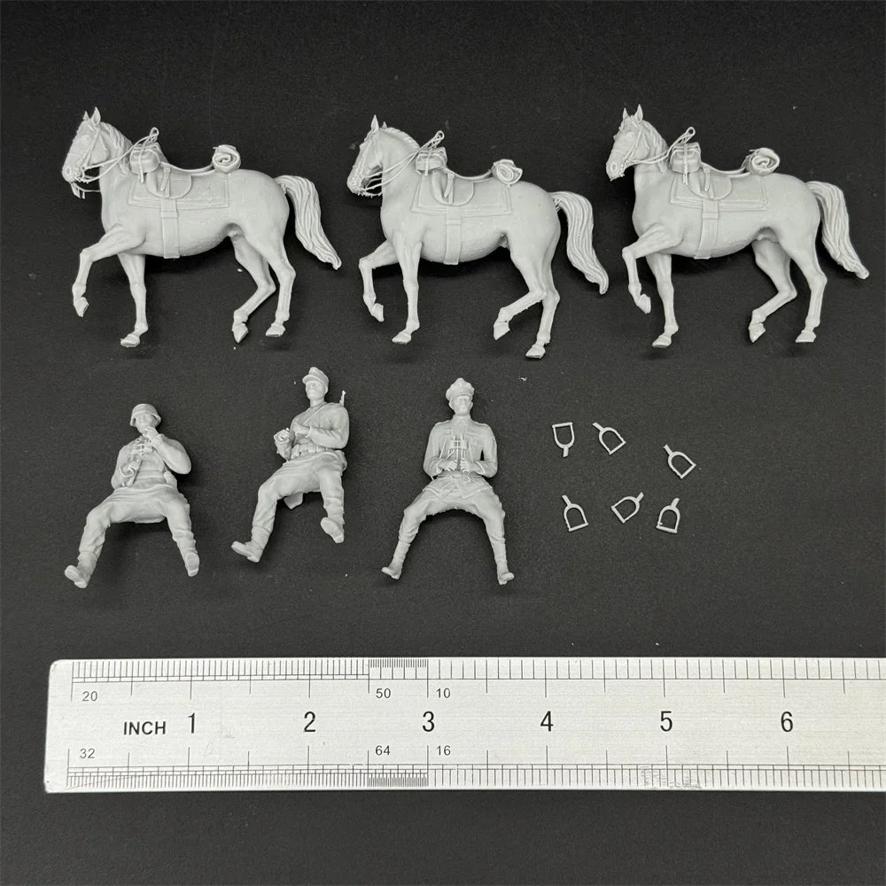 1/35 Scale WWII German Cavalry | 3-Figure Premium Resin Set