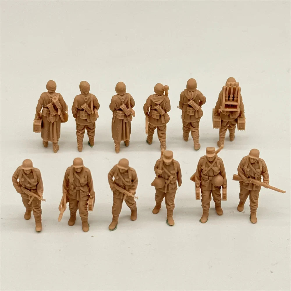 1/72 Scale WWII German Army Grenadiers Resin Figure Set (12 Figures) - Ardennes/Late War Infantry