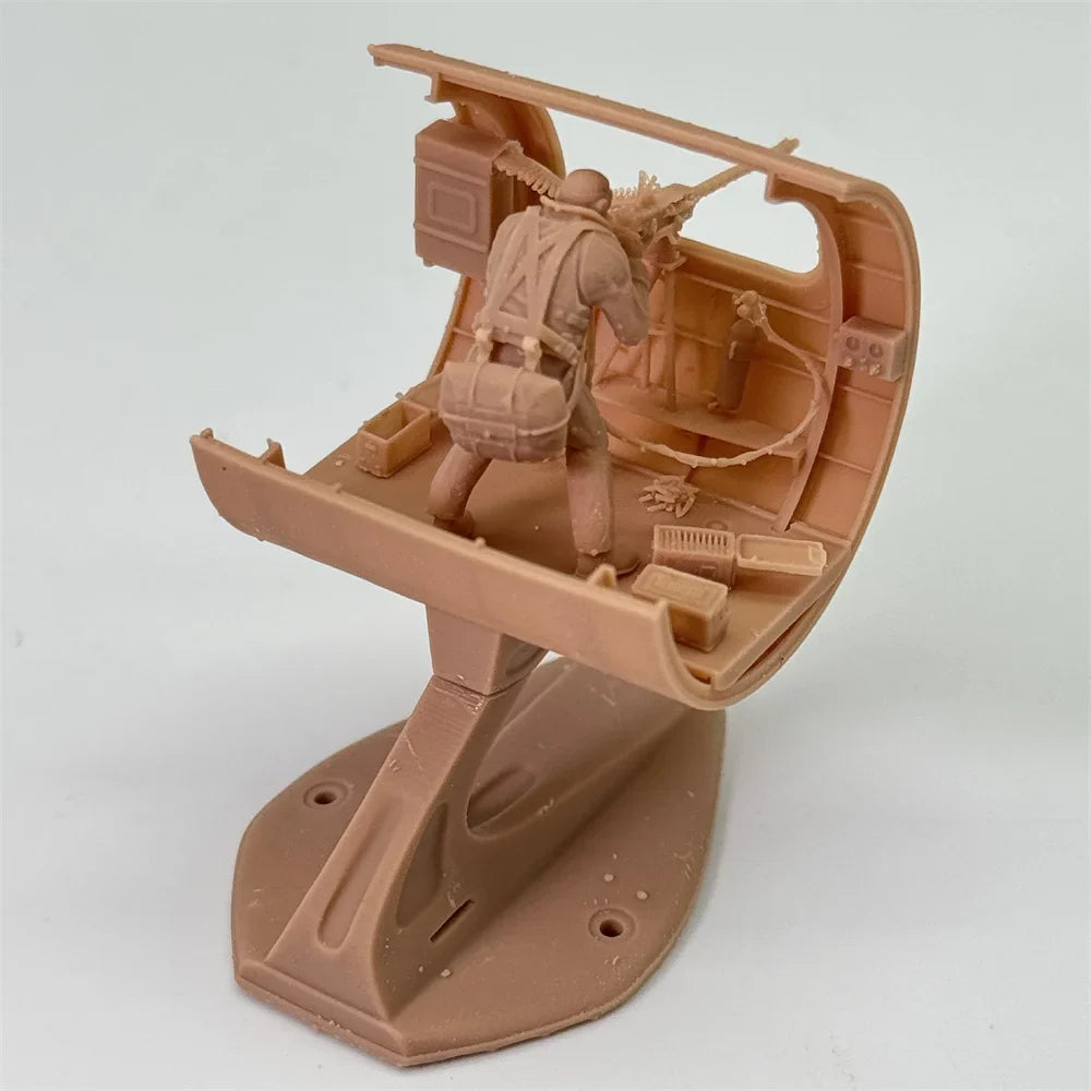 1/48 & 1/72 Scale WWII B-17 Flying Fortress Gunner / Ball Turret Crew Resin Model Kit - B-17 Flying Fortress