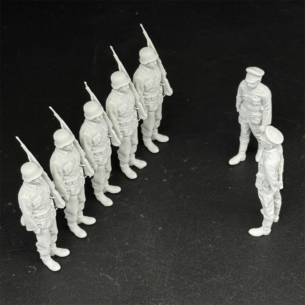 1/35 Scale WWII German Military Inspection Set | 7-Figure Premium Resin Kit