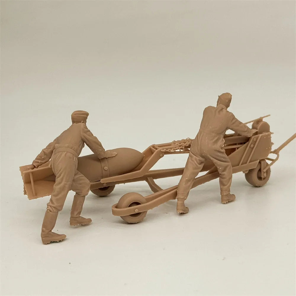 1/48 & 1/72 Scale WWII German Air Force Ground Crew Bomb Loading Team Resin Set (4 Figures) - Luftwaffe Diorama
