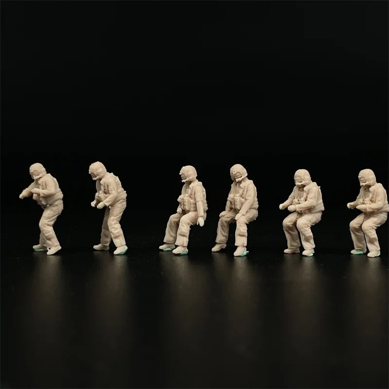 1/72 Scale US Black Hawk Helicopter Pilot & Door Gunner Resin Figure Set (6 Figures) - Modern Military Diorama