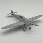 1/72 Scale WWII Pin-Up / Poster Girl Resin Figure Set - Airfield Diorama & Nose Art Miniature