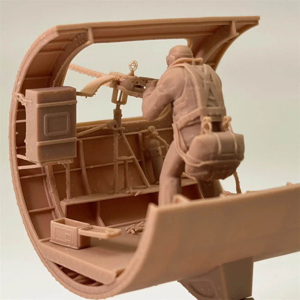 1/48 & 1/72 Scale WWII B-17 Flying Fortress Gunner / Ball Turret Crew Resin Model Kit - B-17 Flying Fortress