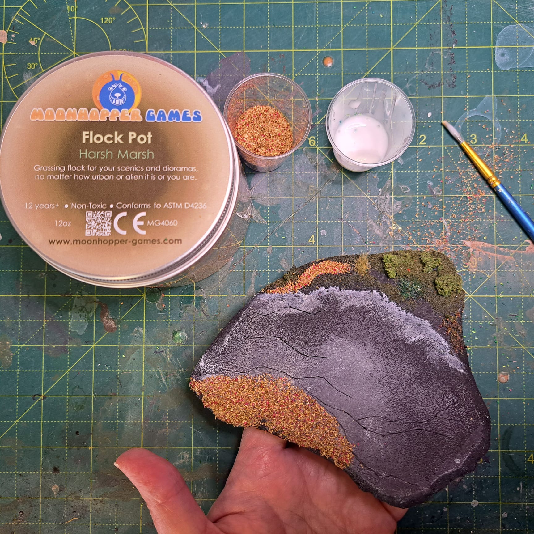 Flock Pot - Harsh Marsh