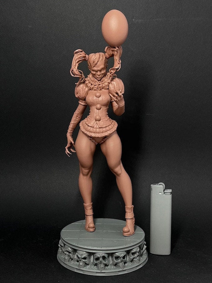 Pennywise Girl - Pinup | Halloween | Sinister Sisters Showcase Kickstarter | Prey Collection Studios | 1:10 Scale
