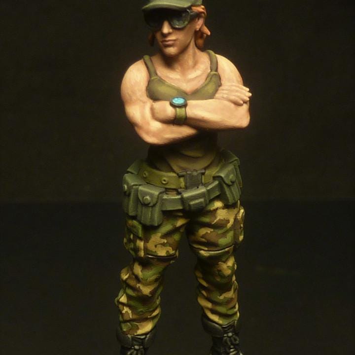 Sci-Fi Alien vs Human Space Crew Miniature - 28mm/32mm Grechen Figure for Tabletop RPG