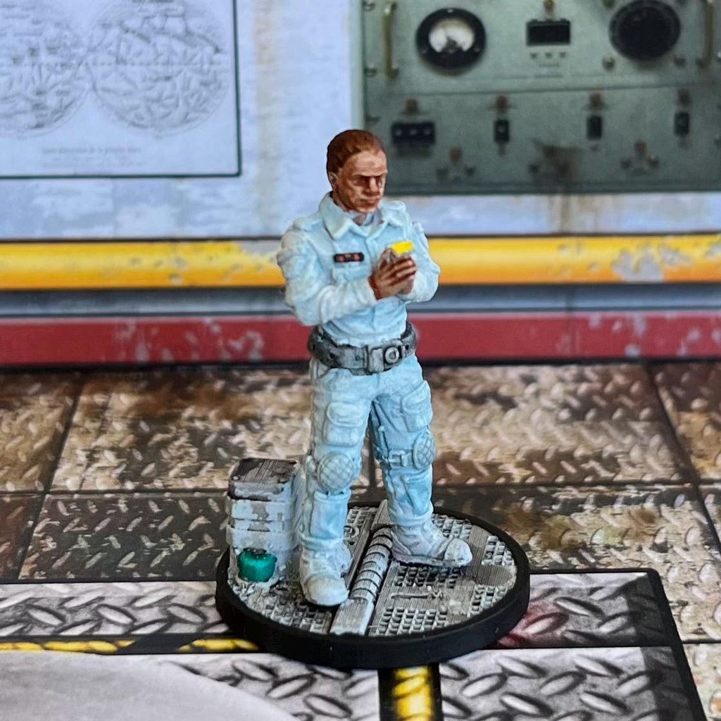 Sci-Fi Space Crew Science Officer Nostromo Miniature - 32mm Alien vs Human Figurine for Tabletop RPG Gaming