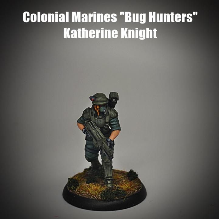 Sci-Fi 32mm Female Colonist Marine Miniature - Katherine Knight for Aliens vs Humans Tabletop Gaming