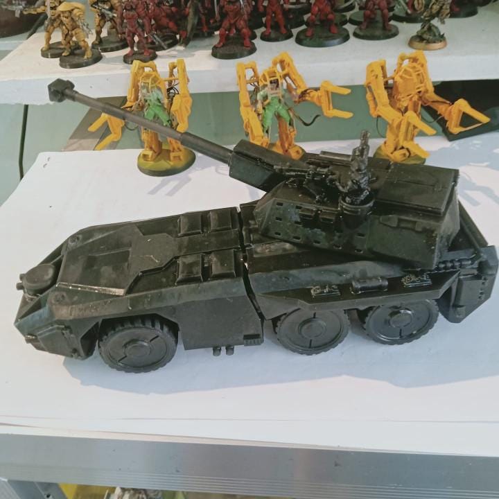 Papz Industries Zyriel SPH-03 Self-Propelled Howitzer Miniature: Cyberpunk Wargaming Sculpture for TTRPG & RPG