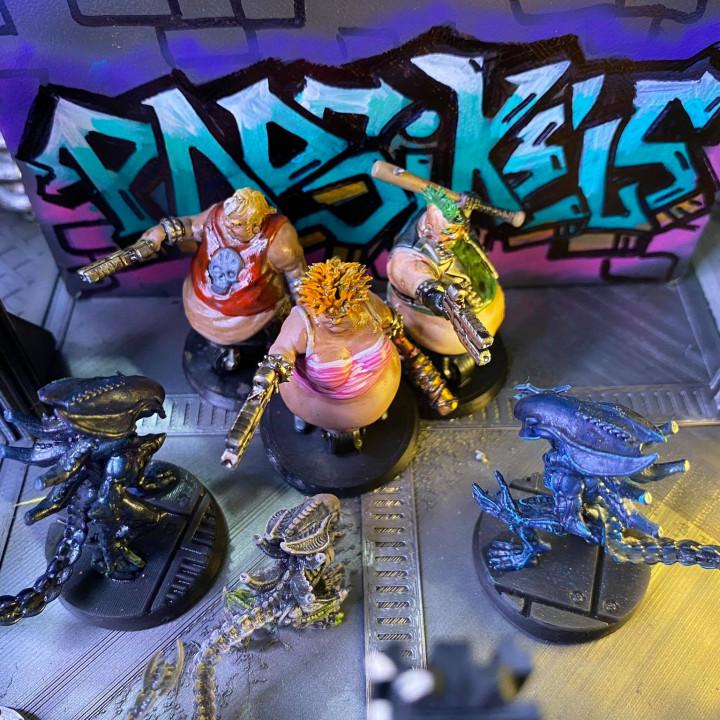 Cyberpunk Batchoy Gang Member Sam Milky - 32mm Papsikels RPG Miniature for Tabletop Gaming