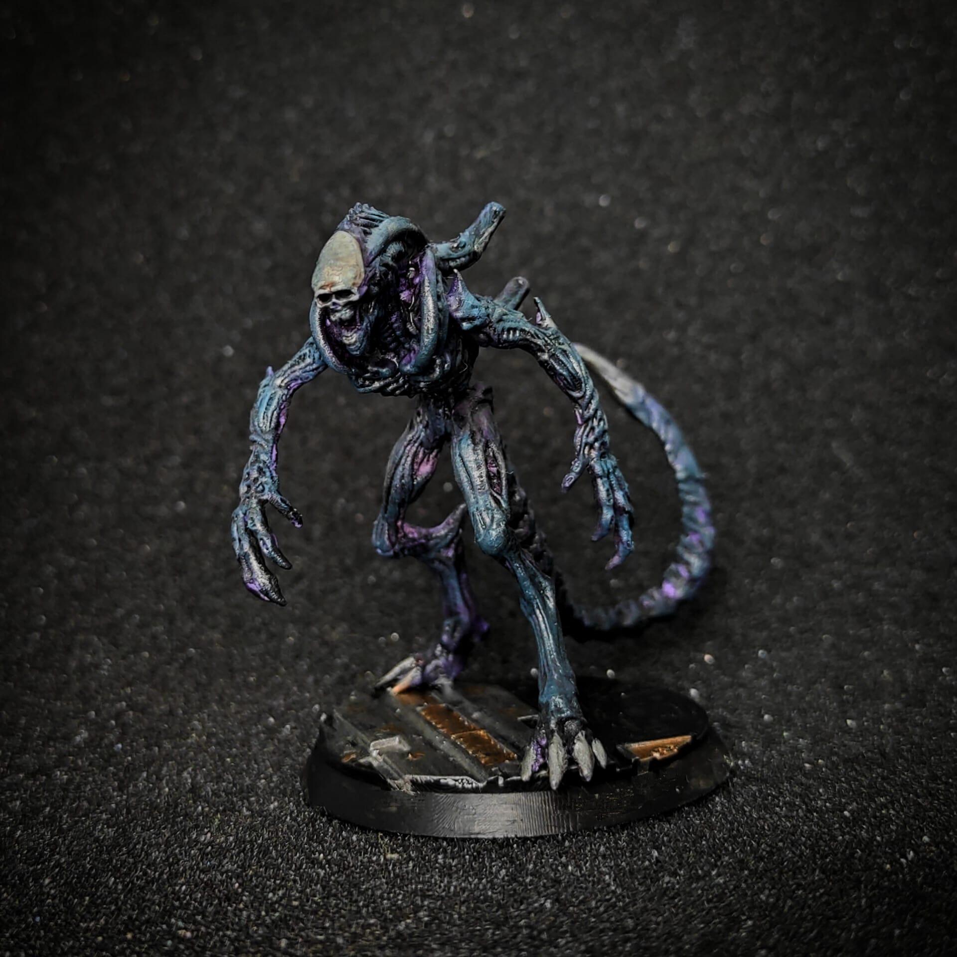 Xenomorph Royal Brood Horrors: 32mm Gigerian Miniature for Alien-Inspired RPG and Tabletop Gaming