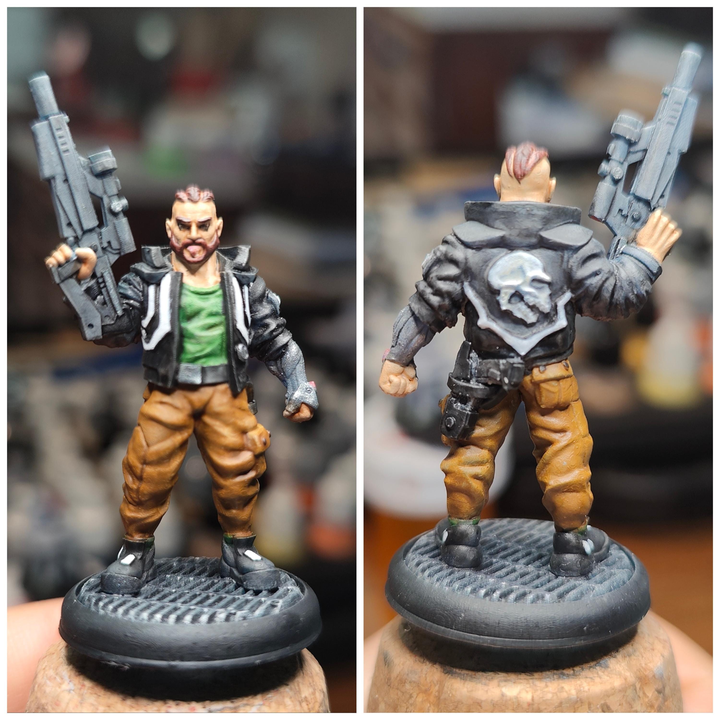 Quadro Kantos Gang: 32mm Resin Fantasy Miniature - Predator-Inspired Tabletop RPG Figurine