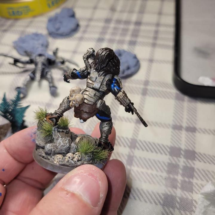 Berserker Skull Hunter Sergio The Bonesplitter Miniature - 32mm Resin Tabletop Figure for RPG & Wargaming