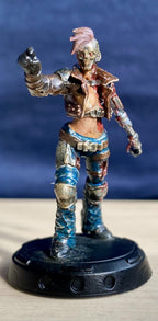 Female E-900 Terminator Miniature | 32mm Resin Figure for Tabletop RPG | Sci-Fi Alien Hunter