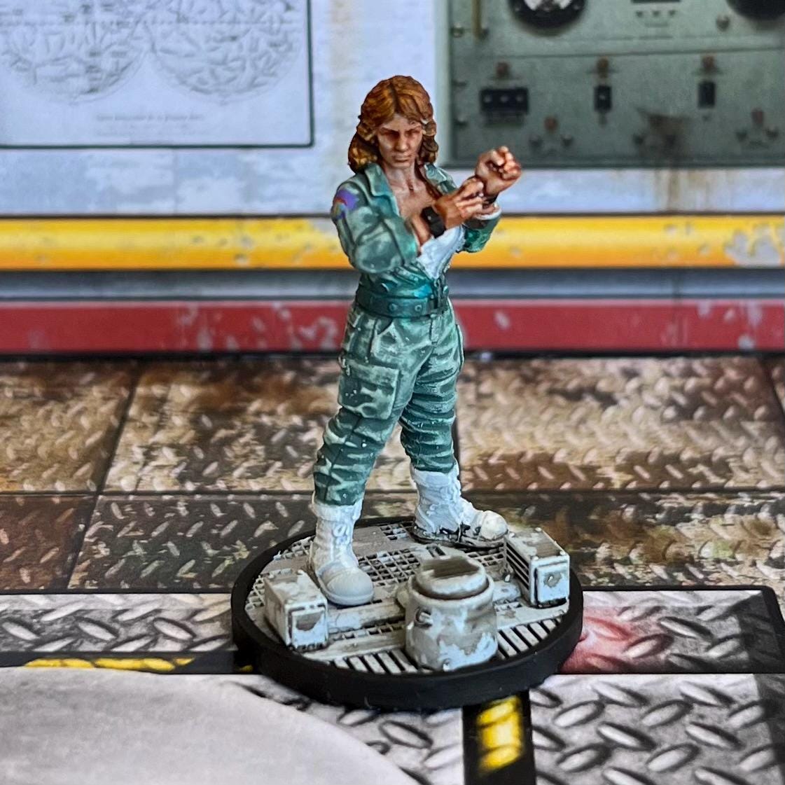 Silvia - Sci-Fi Space Crew Miniature: 28mm/32mm RPG Tabletop Gaming