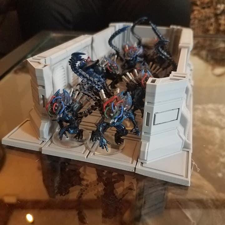 Hudson Wong Division Weaponized Brood Warriors: Papsikels Miniatures for Xenowars RPG Alien Battles