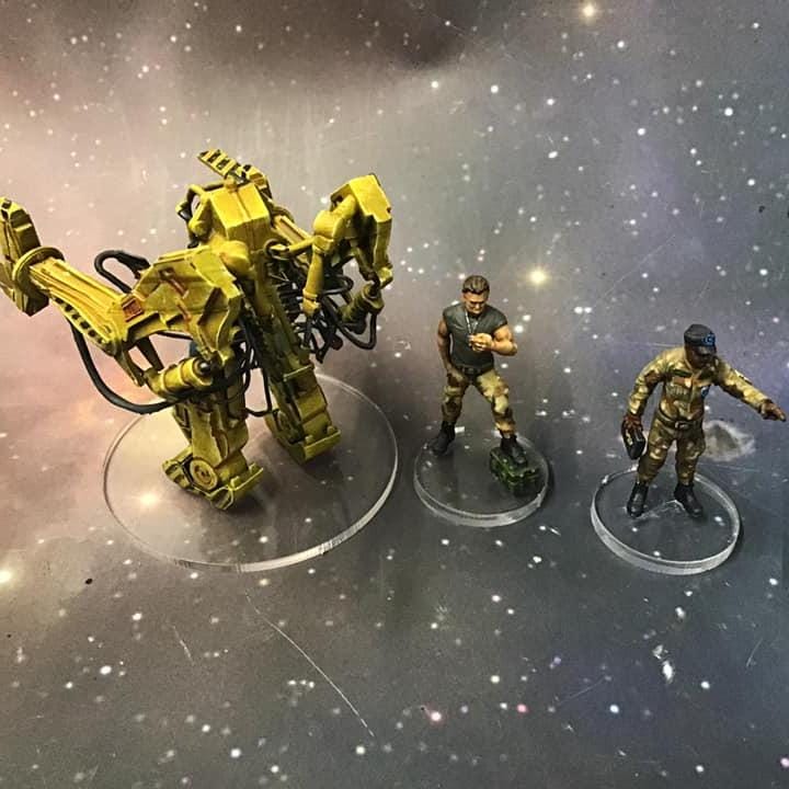 Aliens vs Humans: Papz Industries Power Suit - Lannie Powerloader Resin Miniature for TTRPG Gaming
