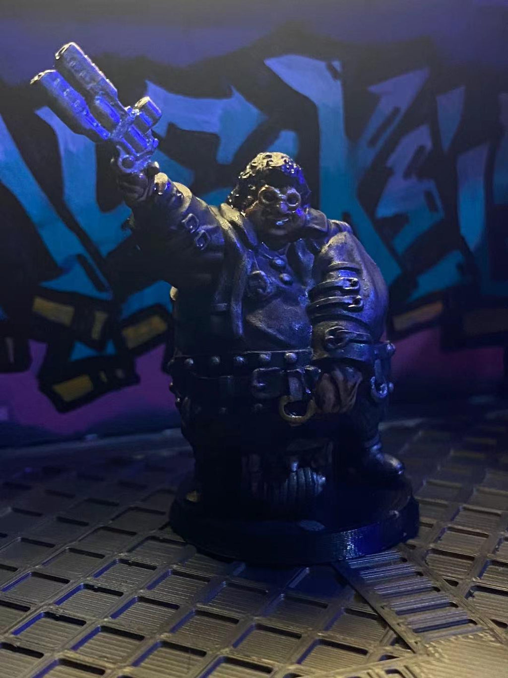 Cyberpunk Batchoy Gang Leader Big Boss Papa J Miniature - 32mm Scale RPG Figure for TTRPG Games