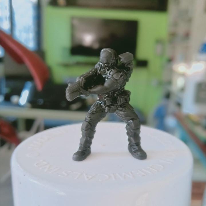 Alien vs Human Conflict: Colonial Marine Hero Yoshua Wojnarwsky 32mm Miniature by Papsikels