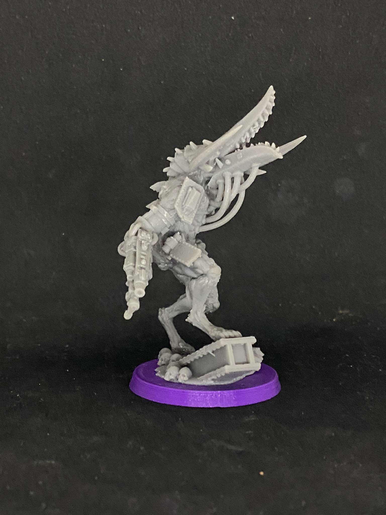 Tondo War Wolf | Trench Crusade | Papsikels Fantasy, Resin Miniature - Tabletop miniature - Fantasy Miniature - 32mm