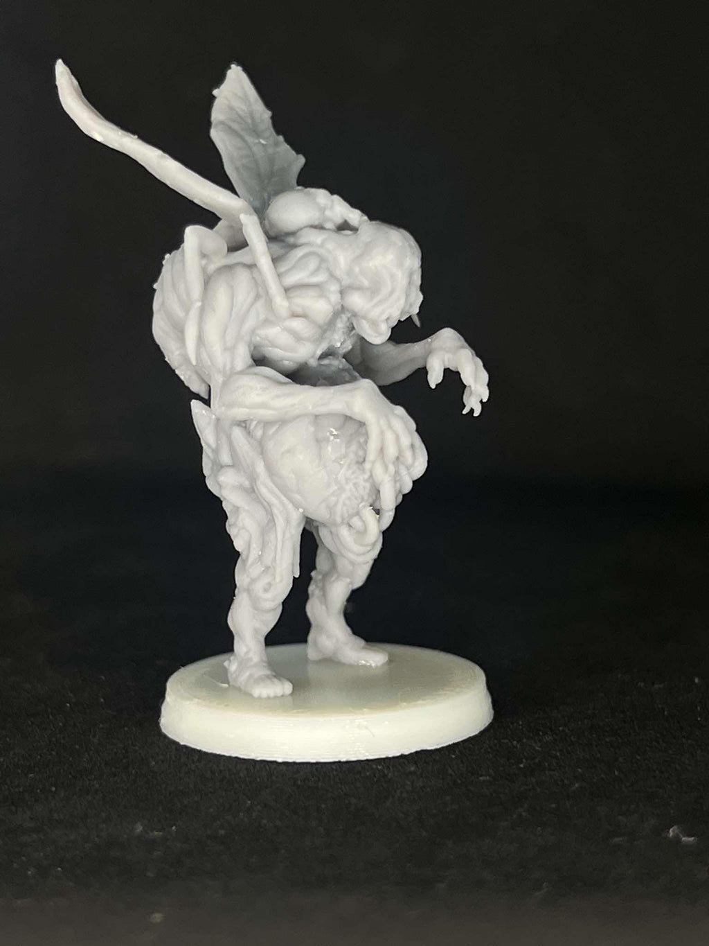 Malignant Fly Grail Thralls: Trench Crusade 32mm Resin Miniatures - Papsikels