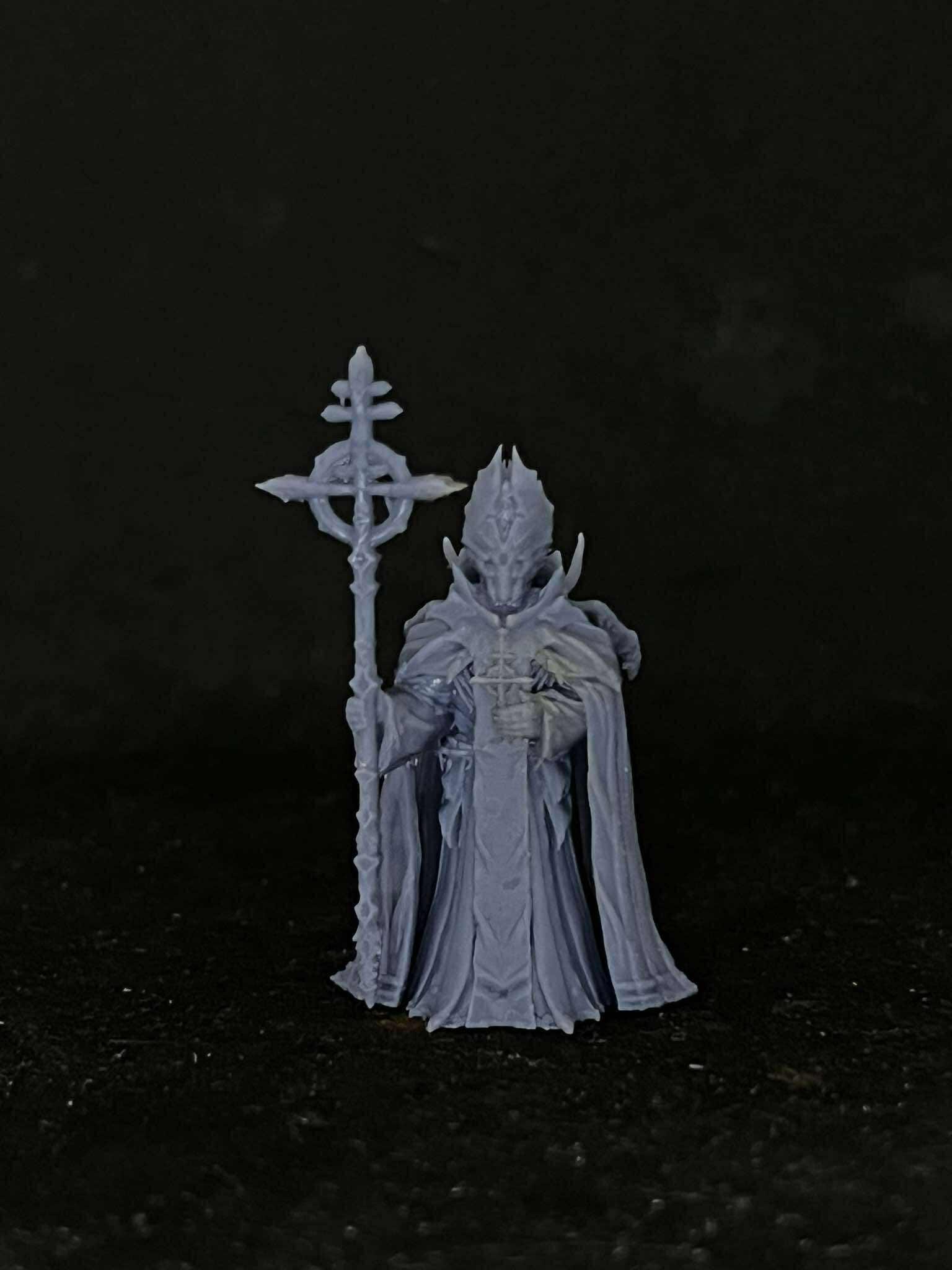 Heretic Priest of Brutality Miniature: Trench Crusade, Papsikels Fantasy Resin (28mm/32mm)
