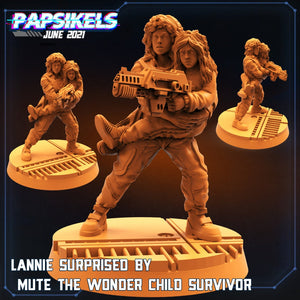 Aliens Vs Humans, Human Space Crew Lannie with Wonderchild Mute - Ripley, Papsikels, 32mm Mini