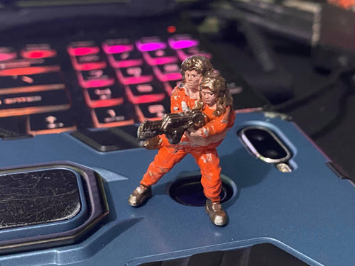 Aliens Vs Humans, Human Space Crew Lannie with Wonderchild Mute - Ripley, Papsikels, 32mm Mini