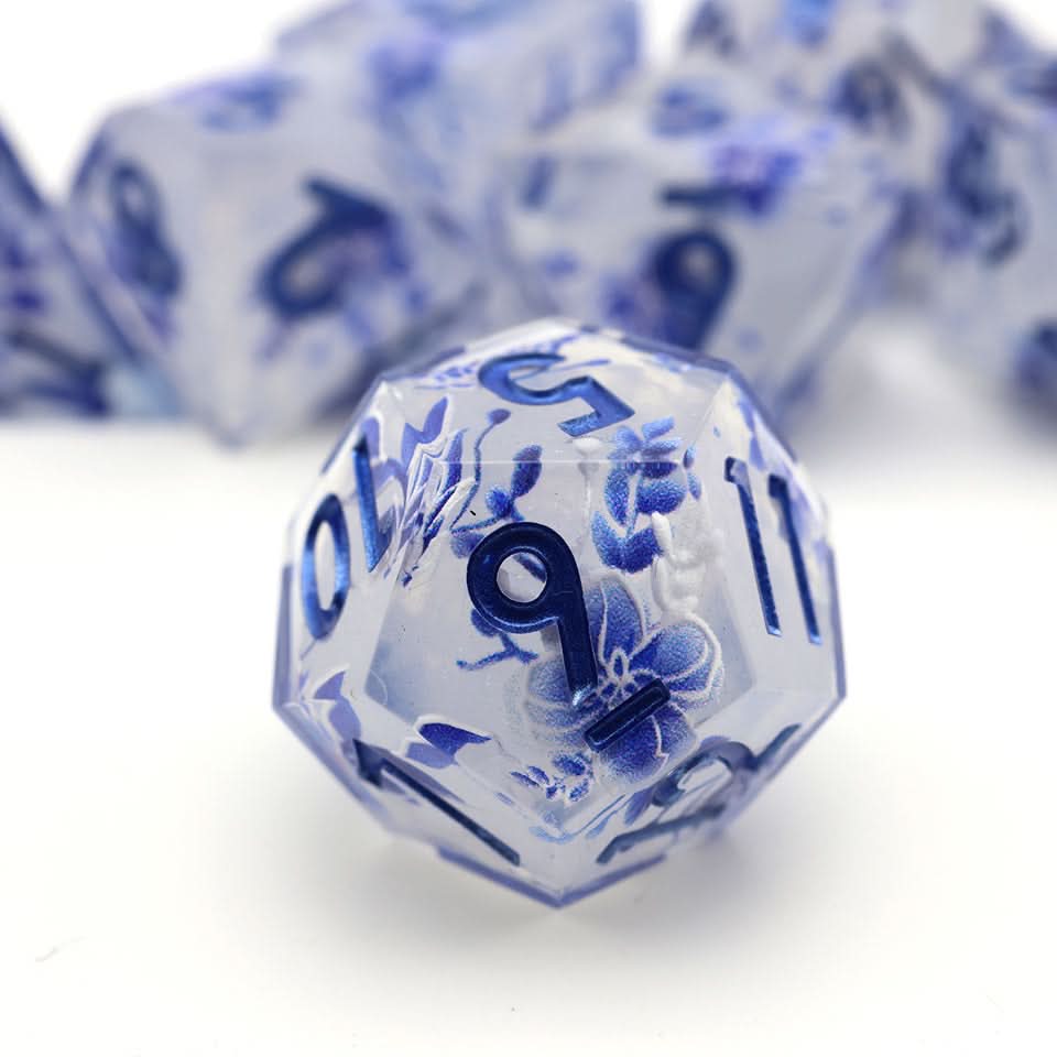 Snowflower | Art Core Dice| 7 Piece Set
